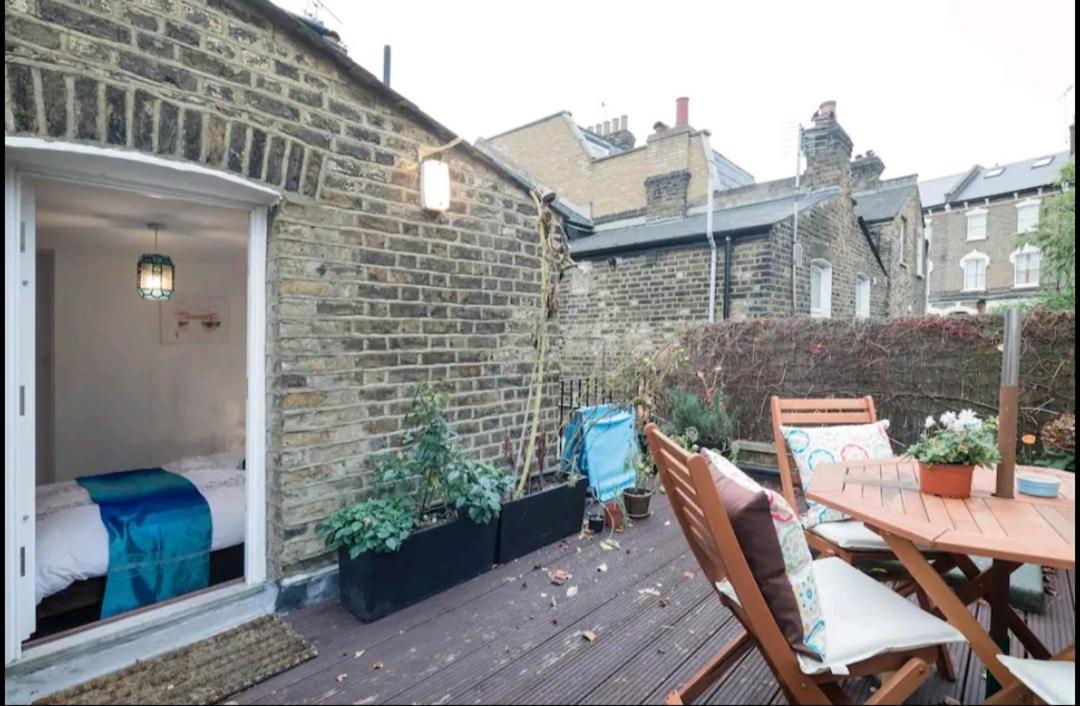 Stylish Room With Private Bath & Terrace In Super Central Clapham Junction Minutes From Victoria, Waterloo ลอนดอน ภายนอก รูปภาพ