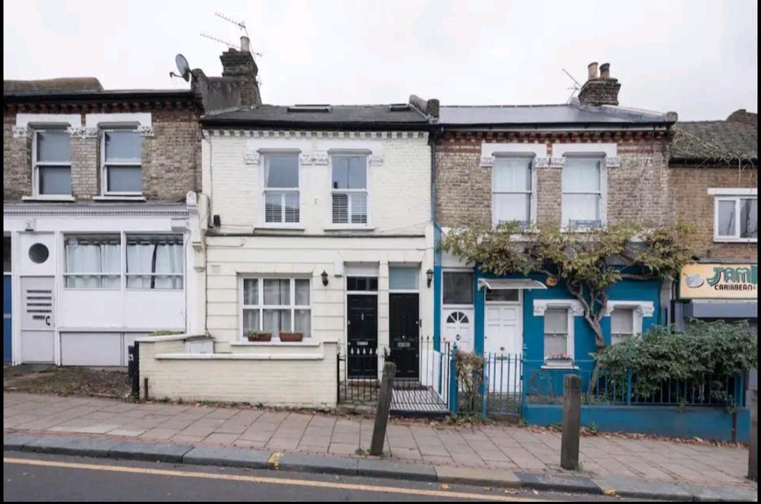 Stylish Room With Private Bath & Terrace In Super Central Clapham Junction Minutes From Victoria, Waterloo ลอนดอน ภายนอก รูปภาพ